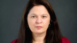 Η Λουσίν Πογκόσιαν τονίζει: Οι νοσηλευτές είναι η βάση των συστημάτων υγείας