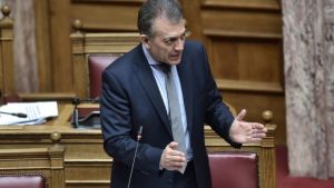 Προαναγγελία λύσης για τις εισφορές συνταξιούχων με αγροτικό κλήρο από τον Βρούτση