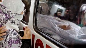 Μπανγκλαντές: Τουλάχιστον 30 νεκροί από το ναυάγιο ενός πορθμείου στην Ντάκα