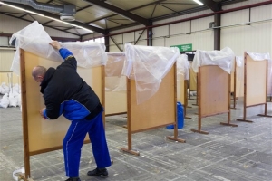 Αυτό είναι το ερώτημα του δημοψηφίσματος που προτείνει η κυβέρνηση