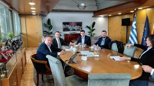 Συνάντηση του διευθυντή του Γραφείου Πρωθυπουργού με τον δήμαρχο Θεσσαλονίκης Στέλιο Αγγελούδη