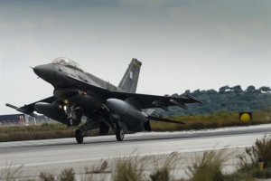 Θρίλερ με επιβατηγό αεροσκάφος στο ελληνικό FIR