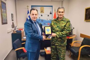 Συνάντηση Γεώργιου Γεωργαντά με τον νέο Ταξίαρχο της 71ης Αριστείδη Τσουκαλά