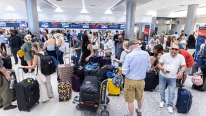 Παγκόσμια τεχνική βλάβη: Εταιρείες, αεροδρόμια, νοσοκομεία και άλλες υπηρεσίες που επηρεάστηκαν από το πρόβλημα κυβερνοασφάλειας