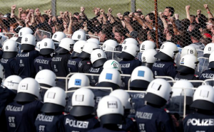 Κουρτς: Ενίσχυση της φύλαξης των εξωτερικών συνόρων της ΕΕ