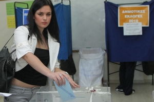 Καθαρή πρωτιά Γ. Γεωργαντά. Μπροστά ο Παραστατίδης