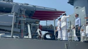 Το «Βέλος» θα παραμείνει στη Θεσσαλονίκη δήλωσε ο πρωθυπουργός Κ.Μητσοτάκης που επισκέφθηκε το ιστορικό αντιτορπιλικό και το Πολεμικό Μουσείο