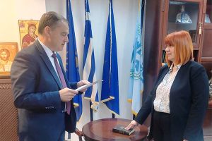 Ορκωμοσία της τοπικής συμβούλου της κοινότητας Αγ. Πέτρου Θεοδώρας Μασαλτζή - Κοντζαμπάση