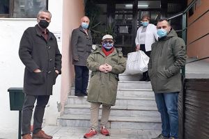 Προσφορά ιματισμού στο Γηροκομείο Κιλκίς από την Θρακική Εστία Κιλκίς