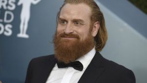 Θετικός στον κορωνοϊό και ο «Τόρμουντ» του Game of Thrones (φωτό)