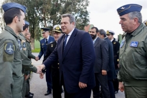 Στρατιωτική μυστική υπηρεσία θέλει ο Καμμένος