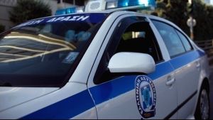 Σύλληψη 17χρονης για ληστεία σε βάρος οδηγού ταξί στη Θεσσαλονίκη