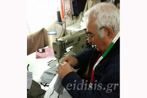 Ο κιλκισιώτης βιοτέχνης ξανάστησε τις μηχανές του για να προσφέρει μάσκες στα νοσοκομεία