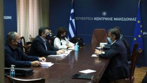Έκτακτο σχέδιο στήριξης της τοπικής οικονομίας ζήτησε ο Α. Τζιτζικώστας, μετά τη συνάντηση του με τον Π. Αρκουμανέα. Πάνω από 5% η θετικότητα στα χίλια πεντακόσια τεστ του ΕΟΔΥ