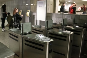 Νεκρός ο άνδρας που έπεσε στις ράγες στον ΗΣΑΠ «Ομόνοια»