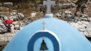 Ο διεθνής Τύπος διαφημίζει την Ελλάδα – Από τα νησιά στη Μάνη