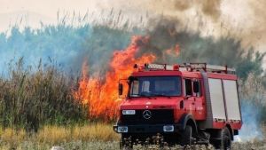 Θεσσαλονίκη: Πυρκαγιά στη Χαλκηδόνα
