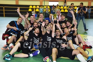 Νάτοι, νάτοι οι πρωταθλητές