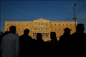 Πόλεμος μεταξύ κυβέρνησης και Ν.Δ για το κίνημα των «Παραιτηθείτε»