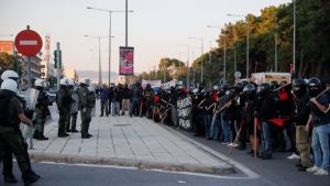 Θεσσαλονίκη: Δύο συλλήψεις από την αστυνομία από τα επεισόδια στην αντιφασιστική πορεία