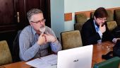 Η ποίηση ως φως στα χαρακώματα του ουκρανικού πολέμου