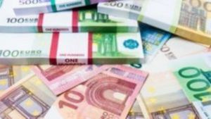 Πανδημία, πόλεμος και εκτίναξη τιμών: Ποιές είναι οι απειλές για την παγκόσμια οικονομία;