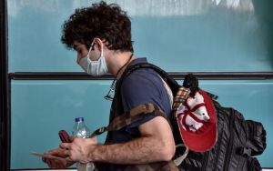 Ινδία: «Καλπάζει» ο κορονοϊός με 62.538 κρούσματα μέσα σε 24 ώρες