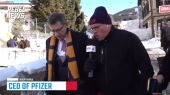 Νταβός: Δημοσιογράφοι «στρίμωξαν» τον Άλμπερτ Μπουρλά για τα εμβόλια