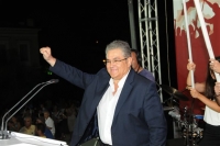 Κουτσούμπας: Με τσάρτερ στις χώρες προορισμού οι μετανάστες