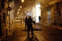 «Κλεφτοπόλεμος» στα Εξάρχεια