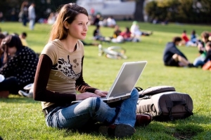 Εως τις 30 Νοεμβρίου οι αιτήσεις για τις υποτροφίες της Γ.Αγγελοπούλου