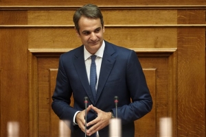 «Βαθύ άνοιγμα» στο «κέντρο» από τον Κυριάκο Μητσοτάκη