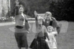 Σάλος στο Μπάκιγχαμ από βίντεο με την Ελισάβετ να χαιρετά ναζιστικά