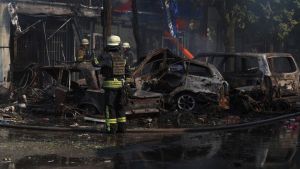 Τραγική επίθεση: Πέντε άμαχοι σκοτώθηκαν στην Κοστιαντινίφκα της ανατολικής Ουκρανίας