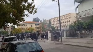 Θεσσαλονίκη: Επίθεση ακροδεξιών σε αντιφασιστική φοιτητική συγκέντρωση (vid)