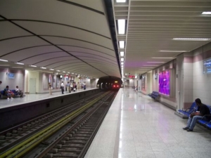 Λήγει την Τετάρτη το μέτρο της δωρεάν μετακίνησης στα ΜΜΜ