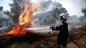 Φωτιά στην Παλαιά Κροβύλη Ροδόπης: Υπό έλεγχο η κατάσταση