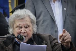 Μίκης κατά κυβέρνησης για την «Μακεδονία του Ιλιντεν»