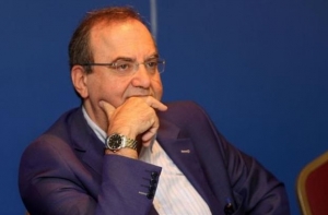 «Πέντε υπουργοί και 35 βουλευτές θέλαμε δραχμή», λέει ο Δ. Στρατούλης