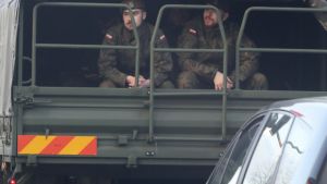 Συγγνώμη λάθος: Πώς Πολωνοί στρατιώτες έκαναν από γκάφα εισβολή στην Τσεχία λόγω κορωνοϊού