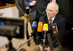 Σόιμπλε: Να εναρμονιστούν οι προσδοκίες των Ελλήνων με την πραγματικότητα
