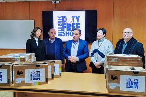 Παράδοση 15 φορητών ηλεκτρονικών υπολογιστών στο Γυμνάσιο Αξιούπολης