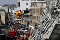 Ταϊβάν: Δύο επιζώντες ανασύρθηκαν ζωντανοί 48 ώρες μετά τον σεισμό