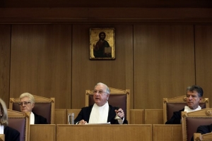 Πρόεδρος τους ΣτΕ: «Καταγγέλω ωμή παρέμβαση στον χώρο της Δικαιοσύνης»