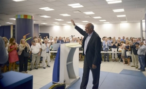 Νέα Δημοκρατία: Στην προεκλογική μάχη με επιθετική στρατηγική - Στόχος να πλήξει τον Τσίπρα