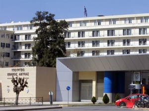 Επιμένει στη διακρατική συμφωνία με Σ.Αραβία η κυβέρνηση