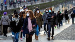 Ιταλία: Επαναλειτουργούν ντίσκο και κλαμπ, αλλά με μειωμένη πληρότητα – Συνεχίζονται οι αντιδράσεις (vid)