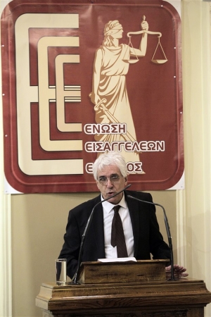 Παρασκευόπουλος: Να βρούμε τη μέση λύση για τις λίστες φοροδιαφυγής