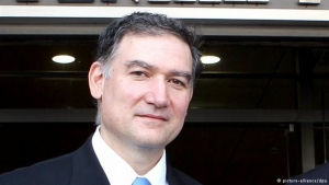 FAZ: Η ΕΕ εμπιστεύεται τον Γεωργίου