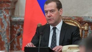Ο πρώην πρόεδρος Μεντβέντεφ καλεί για την αυστηροποίηση της νομοθεσίας περί «ξένων πρακτόρων»